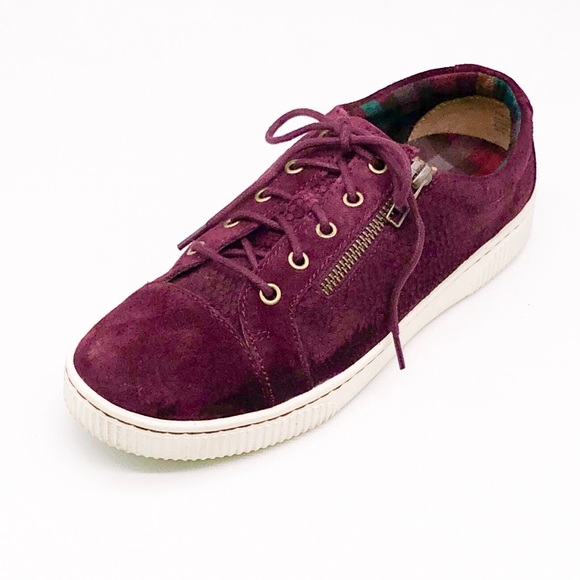 Born Shoes - Born Tamara Burgundy Suede Sneakers